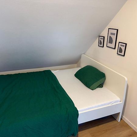Moderne Wohnung In Ruhiger Lage Krefeld Exterior foto