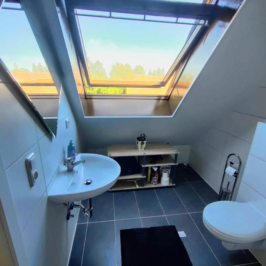 Moderne Wohnung In Ruhiger Lage Krefeld Exterior foto
